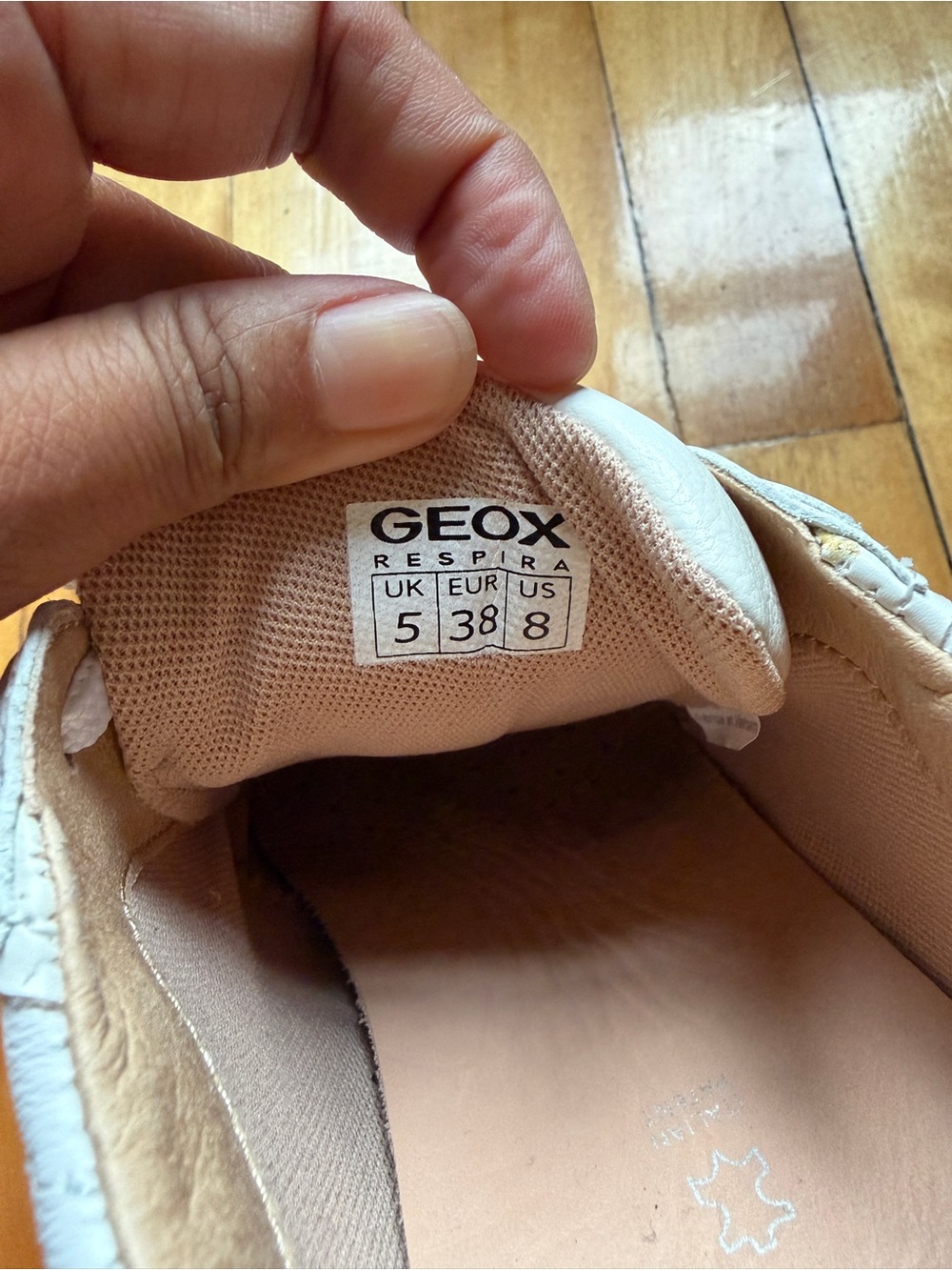 Geox White Leather & Suede Low-Top Sneakers - Picture 7 of 10
